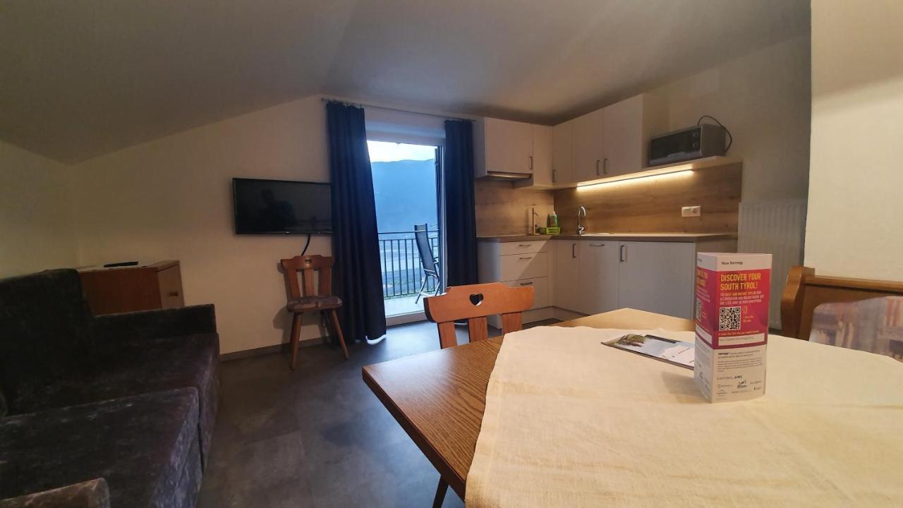 Haus Sonnegg Apartment Marlengo Bagian luar foto